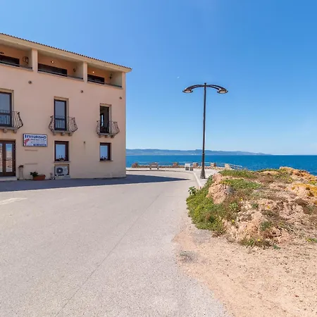 Daire Casa Sulla Scogliera Isola Rossa (Sassari)